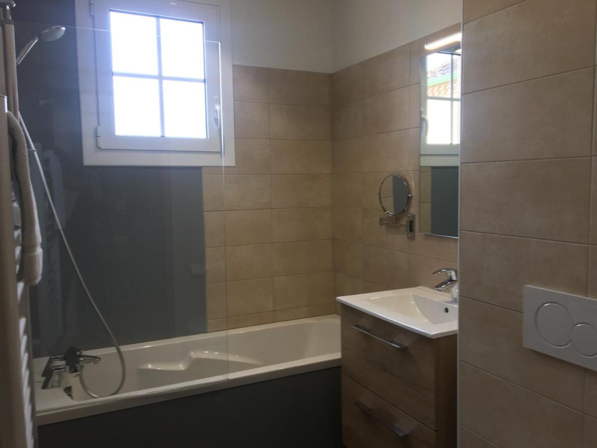 Logis Hotel Restaurant Spa Les Balcons De L'Esperance Limeuil ภายนอก รูปภาพ