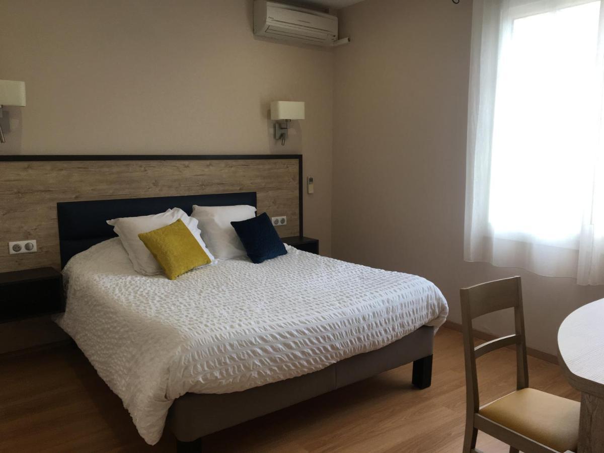 Logis Hotel Restaurant Spa Les Balcons De L'Esperance Limeuil ภายนอก รูปภาพ