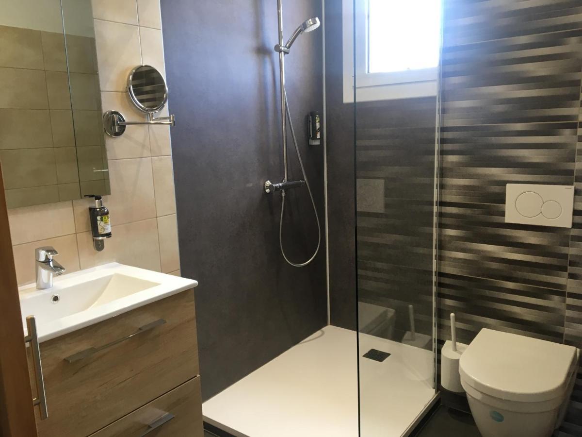 Logis Hotel Restaurant Spa Les Balcons De L'Esperance Limeuil ภายนอก รูปภาพ